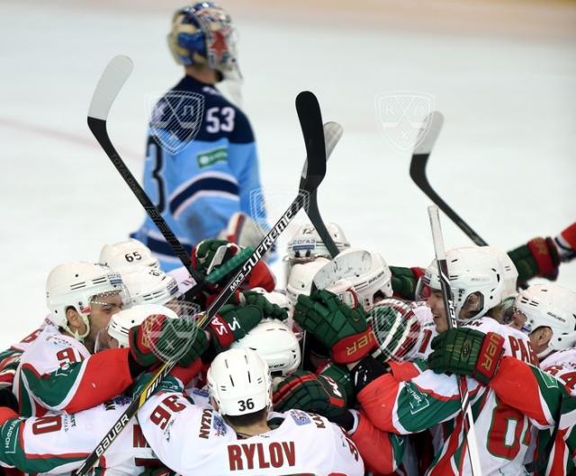 Photo hockey KHL : Un but si précieux - KHL - Kontinental Hockey League