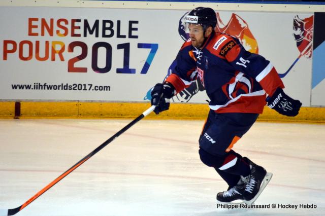 Photo hockey KHL : Un solide défenseur au Slovan - KHL - Kontinental Hockey League