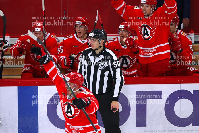Photo hockey KHL : Une sacrée partie - KHL - Kontinental Hockey League