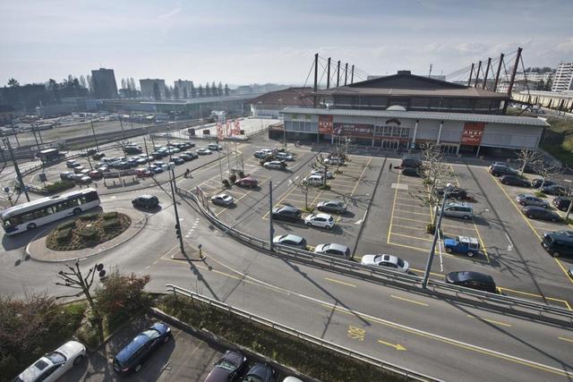 Photo hockey Lausanne prêt pour sa nouvelle arène - Suisse - National League : Lausanne (Lausanne HC)