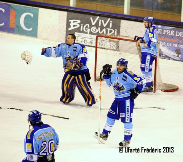 Photo hockey Les Ours portent réclamation - Ligue Magnus : Villard-de-Lans (Les Ours)