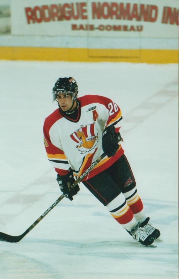 Photo hockey LHJMQ - Retrait du chandail de Yannick Lehoux - LHJMQ - Ligue de Hockey Junior Majeur du Québec ARCHIVES