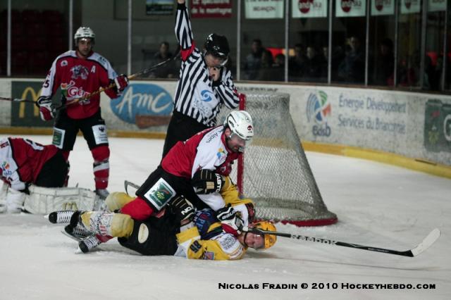 Photo hockey LM : Briançon prêt au combat - Ligue Magnus