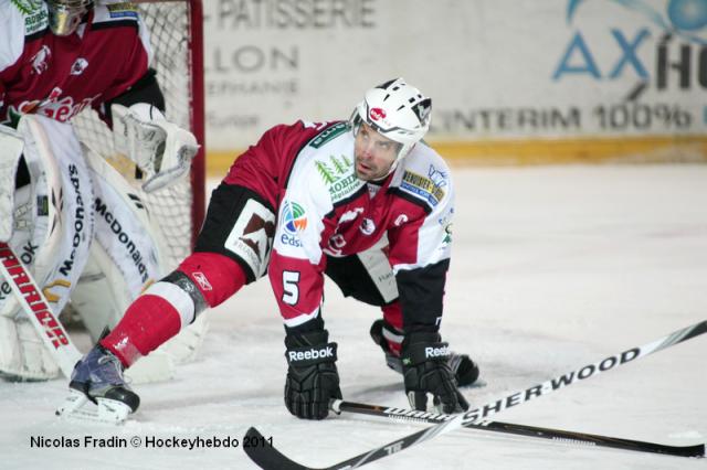 Photo hockey LM : Chamonix en force à Briançon - Ligue Magnus