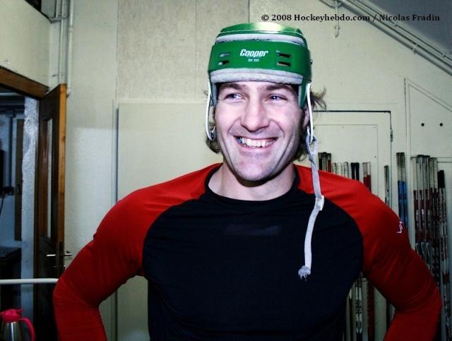 Photo hockey LM : François Groleau blessé - Ligue Magnus : Briançon  (Les Diables Rouges)