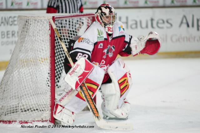 Photo hockey LM Briançon : Nouveau défenseur - Ligue Magnus : Briançon  (Les Diables Rouges)