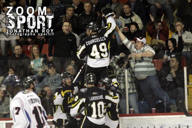 Photo hockey LNAH : Courcelles demeure à Pont-Rouge - Hockey dans le Monde