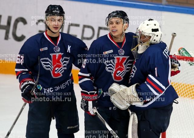 Photo hockey MHL : Une légende rouvre ses ailes - Hockey en Europe