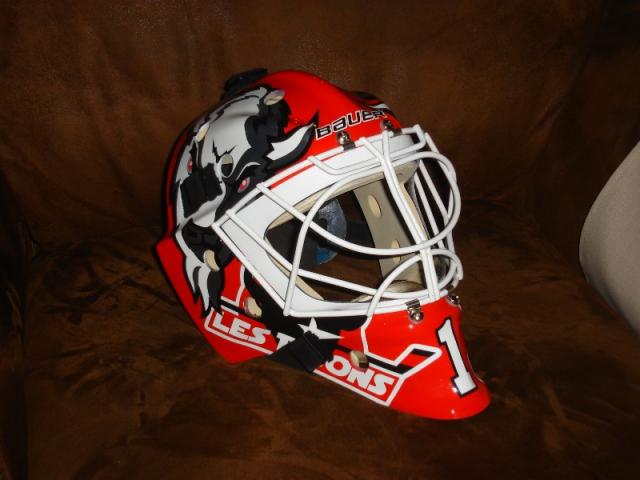 Photo hockey Neuilly : Emond vous présente son masque - Ligue Magnus : Neuilly/Marne (Les Bisons)