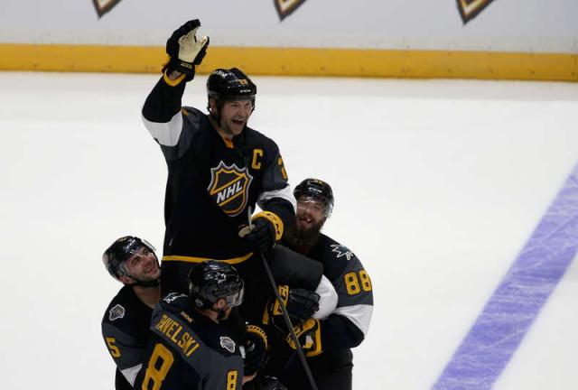 Photo hockey NHL : John Scott, ce héros - NHL : National Hockey League - AHL