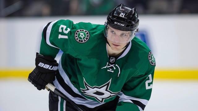Photo hockey NHL : Une première pour Antoine Roussel - NHL : National Hockey League - AHL