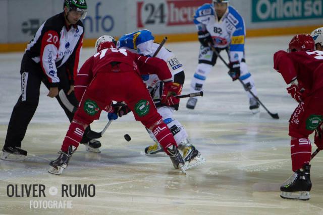 Photo hockey NLA : Lausanne passe après 41 secondes - Suisse - Divers