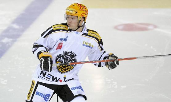 Photo hockey NLA : Lugano reçu quatre sur quatre - Suisse - Divers