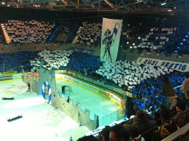 Photo hockey NLA: Chassé-croisé entre Davos et Zug - Suisse - Divers