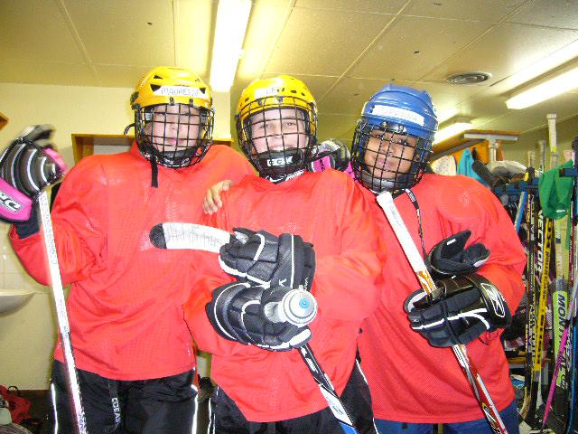 Photo hockey Que pour les filles!!! venez!!! - Hockey Féminin