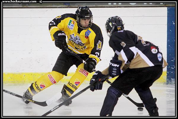Photo hockey Rouen :  U18 présentation de match - Hockey Mineur : Rouen (Les Dragons)