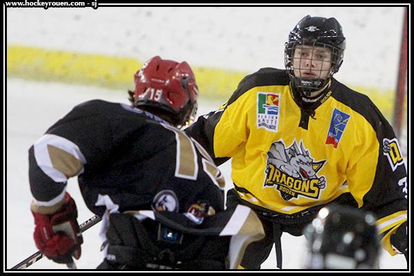 Photo hockey Rouen :  U18 présentation de match - Hockey Mineur : Rouen (Les Dragons)