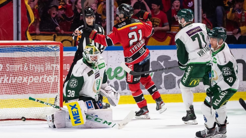 Photo hockey SHL : Luleå frappe d