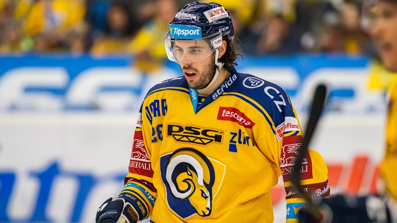 Photo hockey TELH : Claireaux cap à l