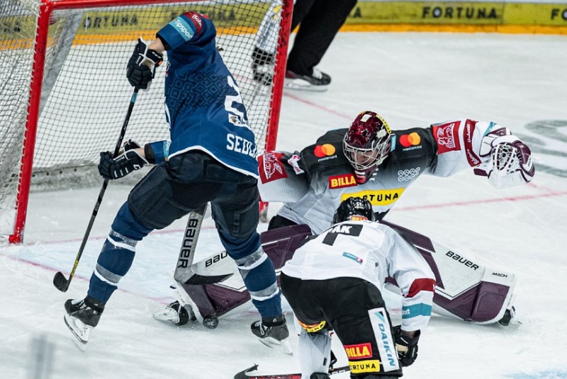 Photo hockey TELH : Derby remporté et nouveau leader - TELH - Tipsport Extraliga Ledního Hokeje