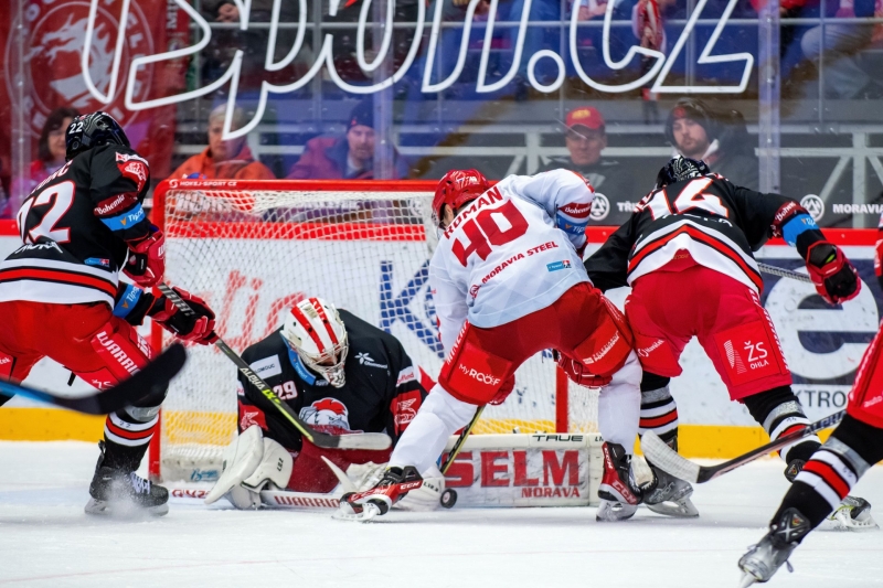 Photo hockey TELH : Le coq fait taire le dragon - TELH - Tipsport Extraliga Ledního Hokeje