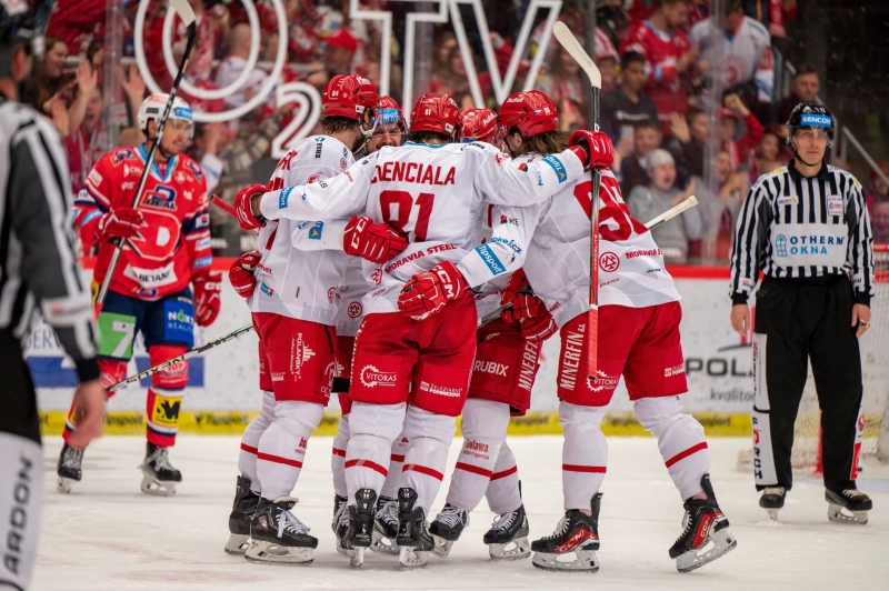 Photo hockey TELH : Le feu du dragon rouge - TELH - Tipsport Extraliga Ledního Hokeje