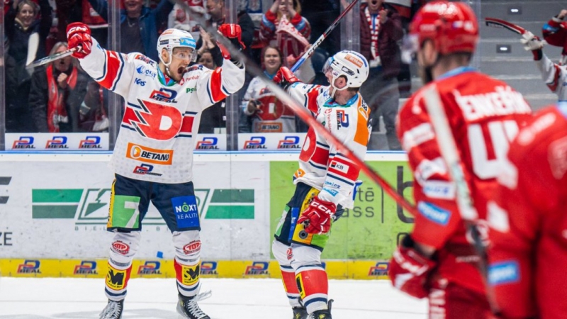 Photo hockey TELH : Le mur se brise - TELH - Tipsport Extraliga Ledního Hokeje