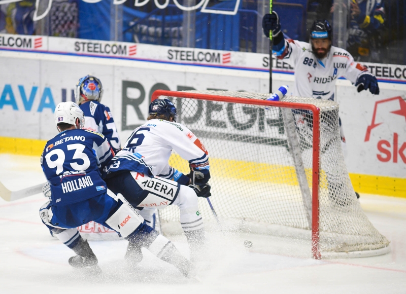 Photo hockey TELH : Le tandem du sommet frappe - TELH - Tipsport Extraliga Ledního Hokeje