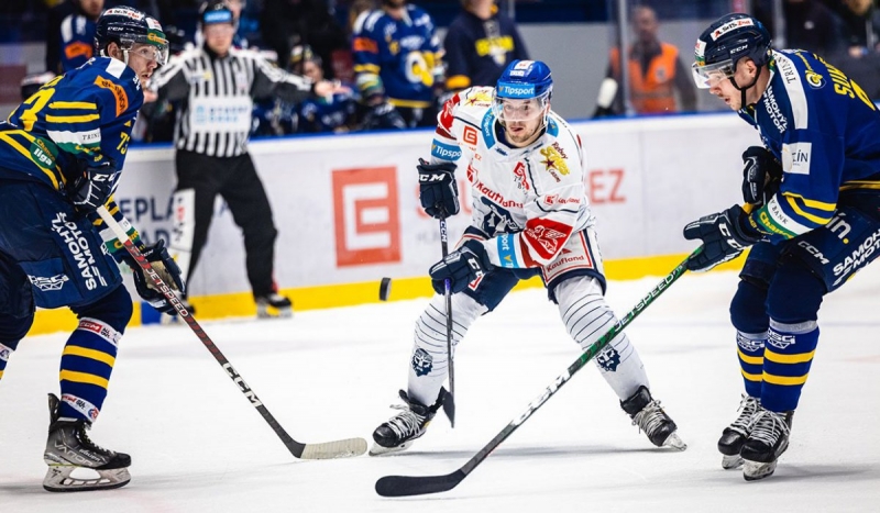 Photo hockey TELH : Les chevaliers frappent en premier - TELH - Tipsport Extraliga Ledního Hokeje