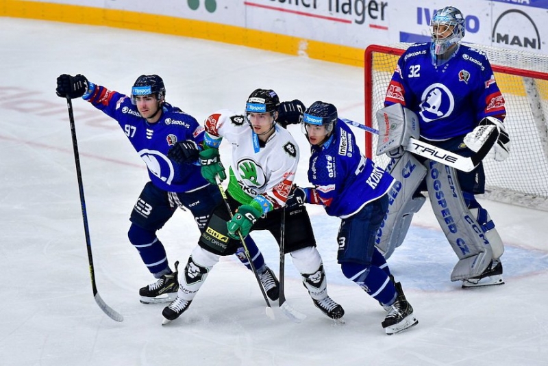 Photo hockey TELH : Les Indiens chassent le lion - TELH - Tipsport Extraliga Ledního Hokeje