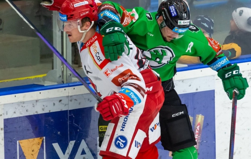 Photo hockey TELH : Les leaders tombent - TELH - Tipsport Extraliga Ledního Hokeje