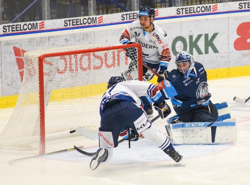 Photo hockey TELH : Lourd coup de pioche des mineurs - TELH - Tipsport Extraliga Ledního Hokeje