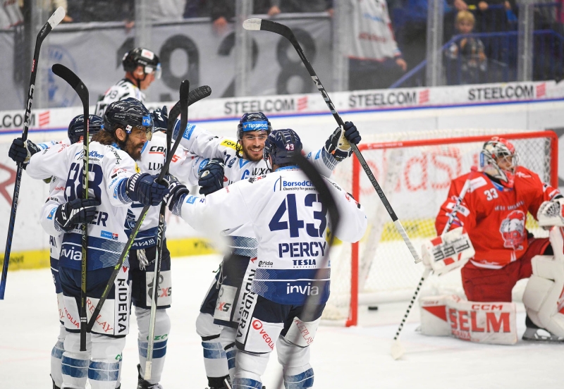 Photo hockey TELH : Lutte au fond du ravin - TELH - Tipsport Extraliga Ledního Hokeje