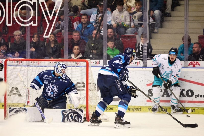 Photo hockey TELH : Premier succès - TELH - Tipsport Extraliga Ledního Hokeje