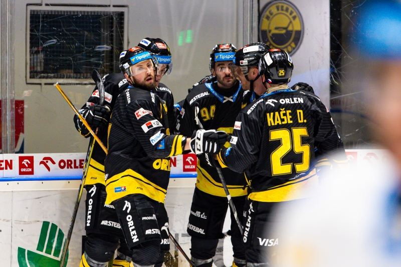 Photo hockey TELH : Retournement - TELH - Tipsport Extraliga Ledního Hokeje