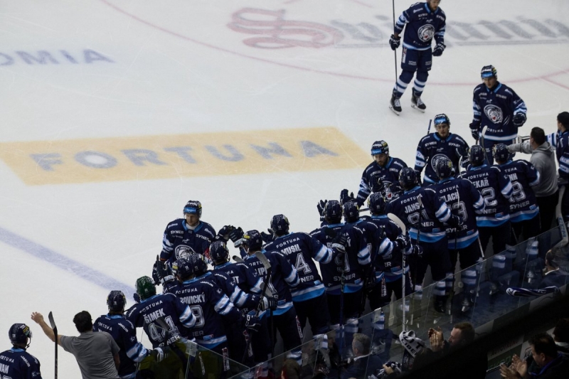 Photo hockey TELH : Rugir encore - TELH - Tipsport Extraliga Ledního Hokeje