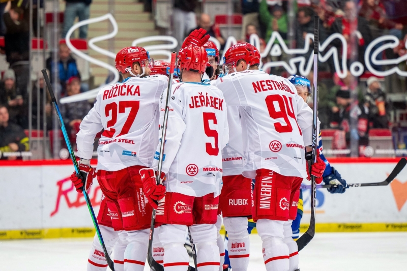 Photo hockey TELH : Suspense et cartons - TELH - Tipsport Extraliga Ledního Hokeje