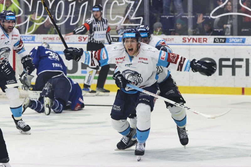 Photo hockey TELH : Tigres blancs et coqs complètent - TELH - Tipsport Extraliga Ledního Hokeje