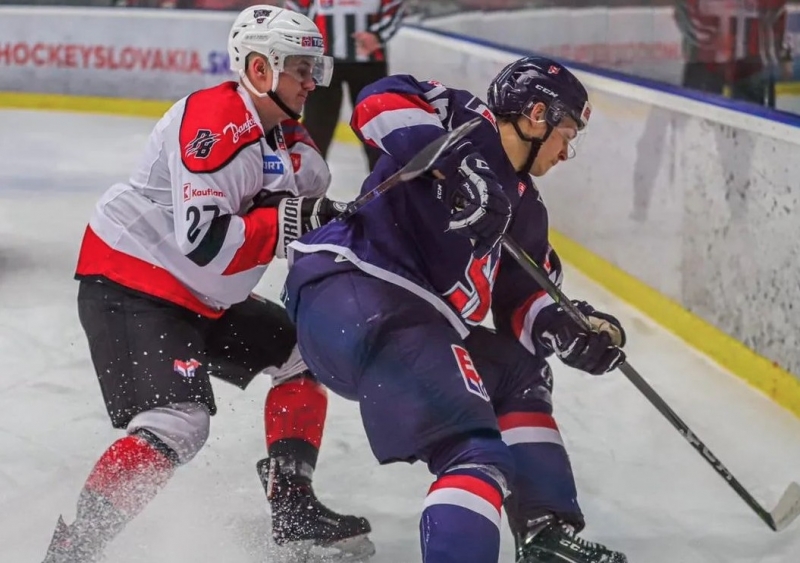 Photo hockey Tipos SHL : Décantation - Hockey en Europe