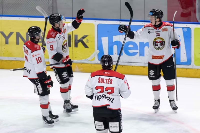 Photo hockey Tipsport Liga : Sept sur sept - Tipsport Liga