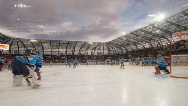 Photo hockey Un Winter Game à Lyon fin 2016 ! - Ligue Magnus : Lyon (Les Lions)