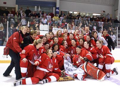 Photo hockey Une gardienne miraculée!!! - Hockey Féminin