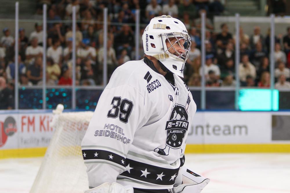 Photo hockey album Fiala's Friends Charity Game