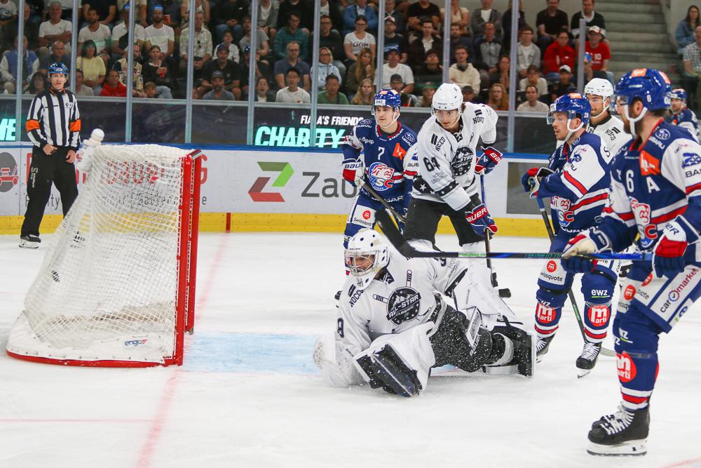 Photo hockey album Fiala's Friends Charity Game