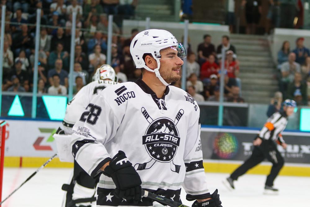 Photo hockey album Fiala's Friends Charity Game