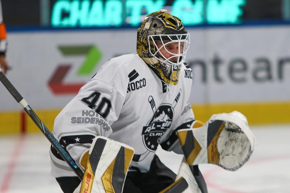 Photo hockey album Fiala's Friends Charity Game