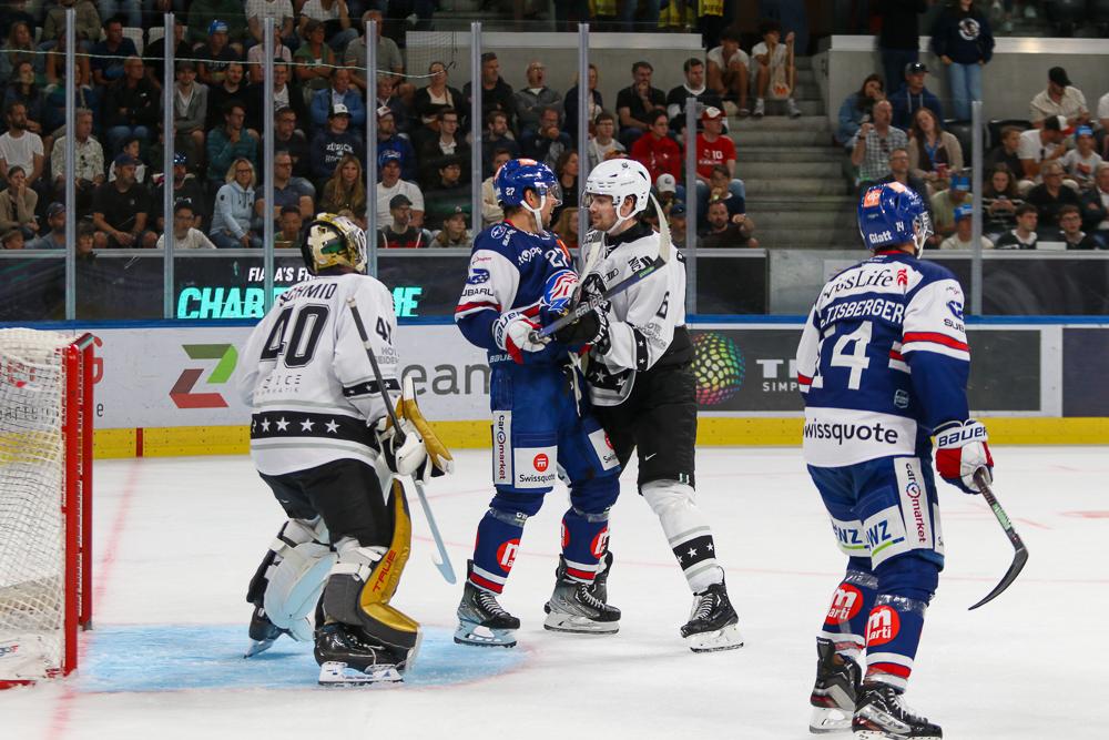 Photo hockey album Fiala's Friends Charity Game