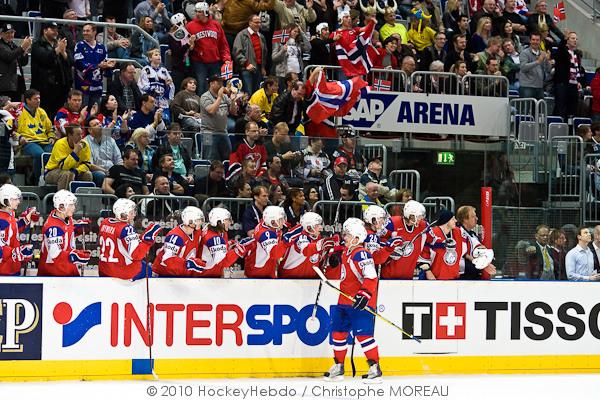 Photo hockey album Hockey Mondial 10 : Suède - Norvège