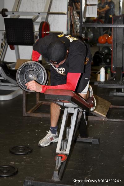 Photo hockey album Le préparateur physique sur le devant