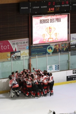 Photo hockey match Paris (FV) - La Roche-sur-Yon II le 25/05/2026